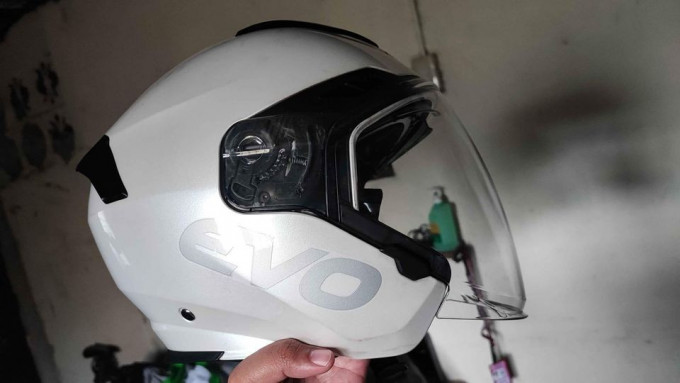 Evo half face helmet SIZE LARGE