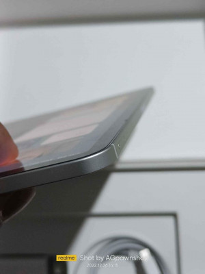 iPad Pro 11inch 3rd Gen.256gb.Like new warranty2023.complete.sim slot