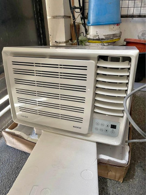 Carrier aircon 1.5 inverter
