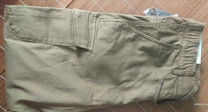Uniqlo Cargo Jogger Pants