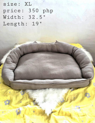 PET BEDS FOR CATS AND DOGS