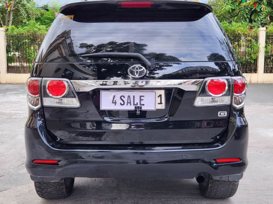 2016 Toyota fortuner g a/t black series