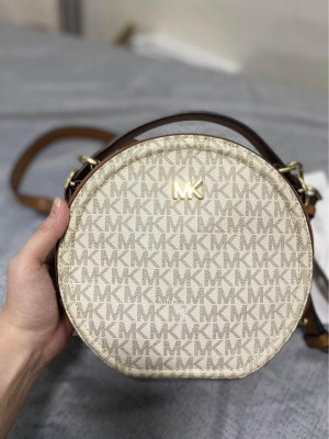 Michael Kors Delaney Round Crossbody