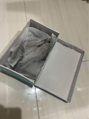 Brandnew block pointed heels size 7 only