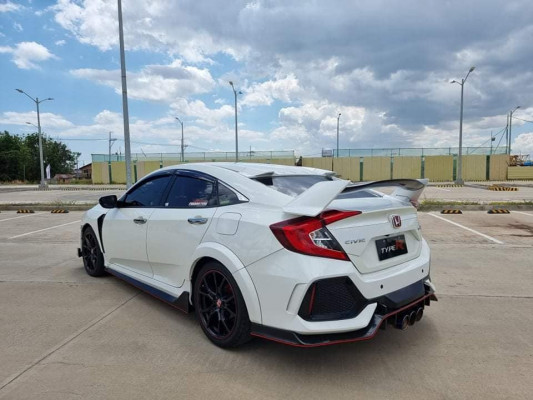 Honda Civic RS Turbo ( Full Type R Bodykits )