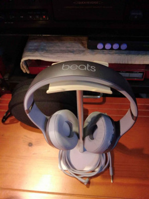 Beats by Dr. Dre B0518 Solo Headphone