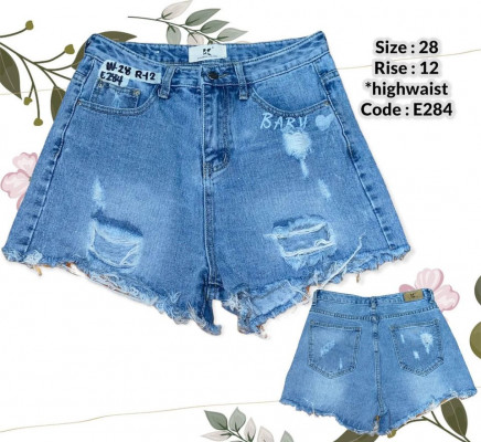 Denim Shorts Women Preloved/Thrifted Size 28. Other size