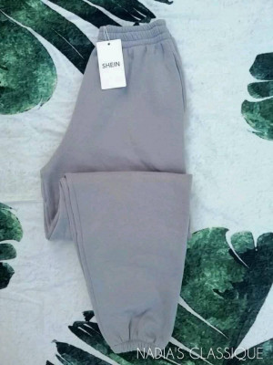 SHEIN BAGGY PANTS