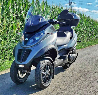 Brand New Original Piaggio MP3 500CC 3 Wheel Bike