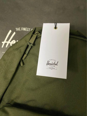 Herschel Classic Backpack 24L (Ivory Green)