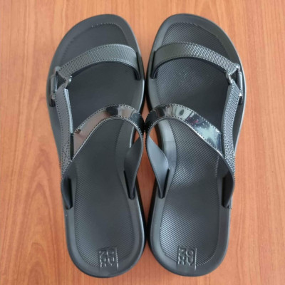 PRELOVED ORIGINAL ZAXY ESPORTIVA SLIP-ONS