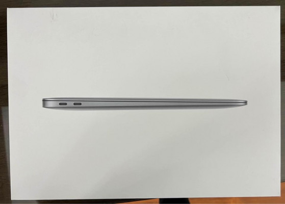 Macbook Air 2018 256 GB 8GB RAM