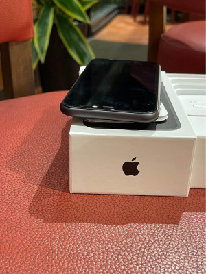 iPhone 11 128gb Black Complete Globe