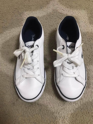 For KIDS Preloved & In Excellent Condition LACOSTE White Leather Size 29EU