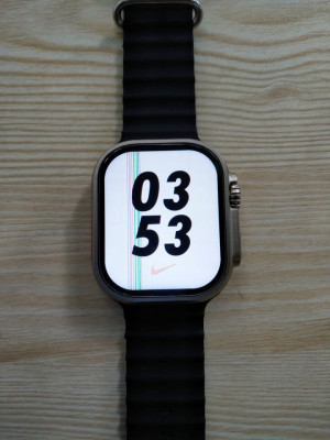Hello Watch 2 (Apple Watch Ultra Clone)