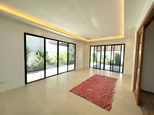 Spacious House and Lot for Sale in BF Homes, Parañaque