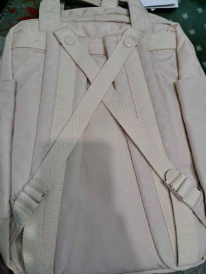 Doughnut Macaroon Backpack in Khaki