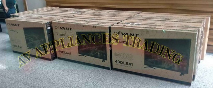 Bodega sale DEVANT and HISENSE SMART TV