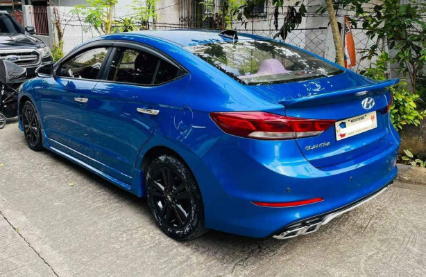 Hyundai Elantra 2018