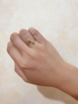 18K SAUDI GOLD LV VOLT RING