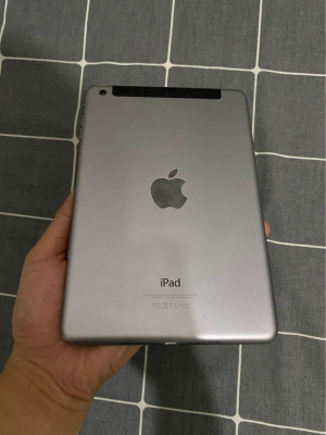 FOR SALE  IPAD MINI 2