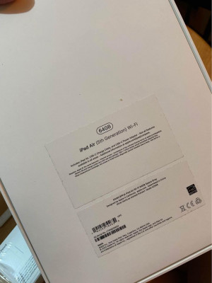 Ipad Air 5th Gen 64GB with Pencil 2