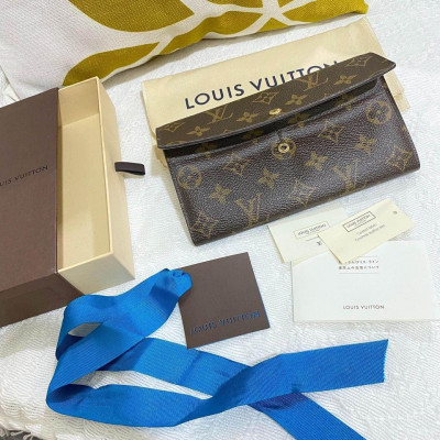 Limited Edition LV Sarah Wallet