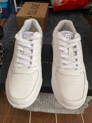 tommy hilfiger shoes