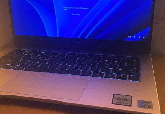 LAPTOP FOR SALE HUAWEI MATEBOOK D14