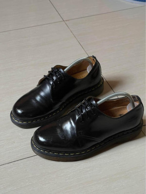 Authentic Dr. Martens Classic 1461 Smooth Leather