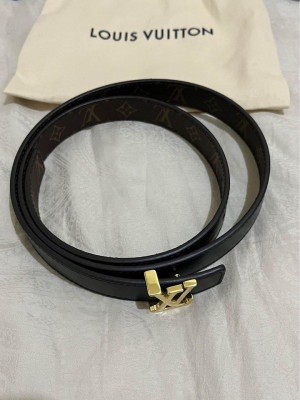 Louis Vuitton LV Iconic 20 mm Monogram Reversible Belt