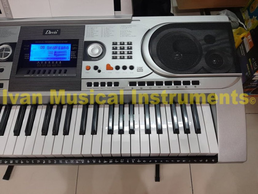 Davis D-955 61 Key with Touch Function Electronic Keyboard