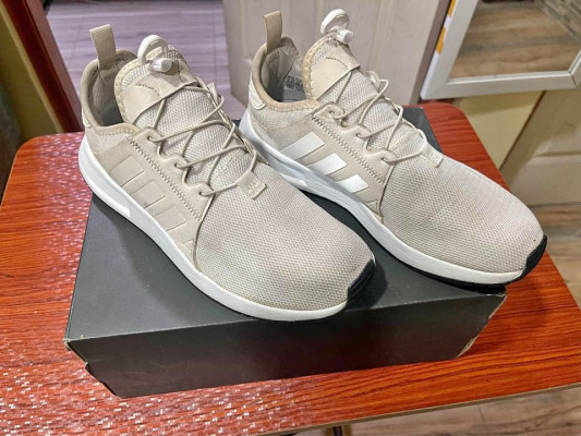 Adidas shoes unisex size us6