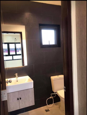 Brand New House For SaLe