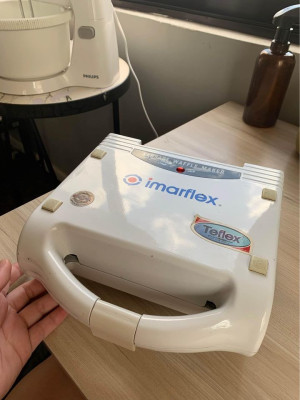 Imarflex Waffle Maker