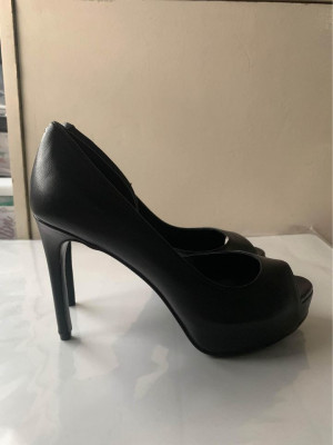 Nine West Black Pumps