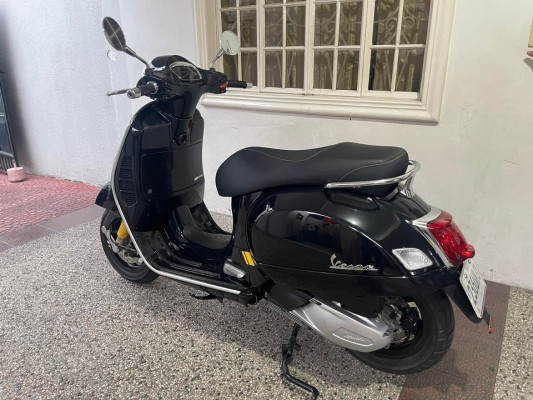 Vespa gts 300 2022