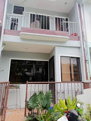 For sale house and lot