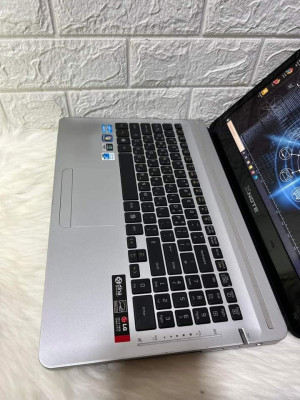 LG I7 MID GAMING LAPTOP, DUAL GRAPHICS