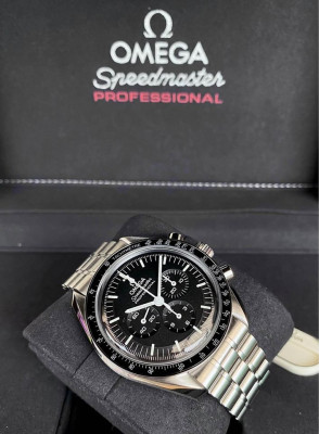 2022 Omega Speedmaster Professional “Moonwatch”