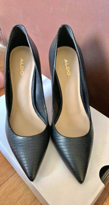 Aldo Stessy heels with Box
