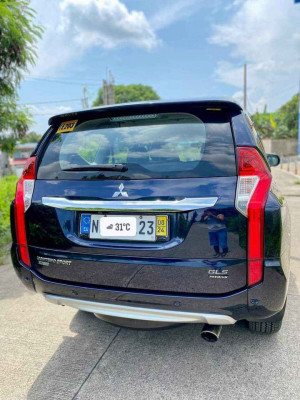 2017 Mitsubishi montero sport gls premium