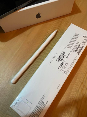 Ipad Air 5th Gen 64GB with Pencil 2