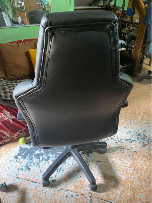 Manager’s chair