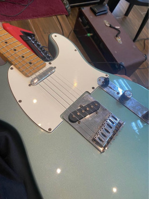 FENDER TELECASTER PLAYER SERIES