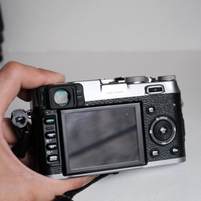 Fujifilm X100
