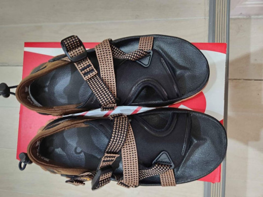 Nike Oneonata Sandals