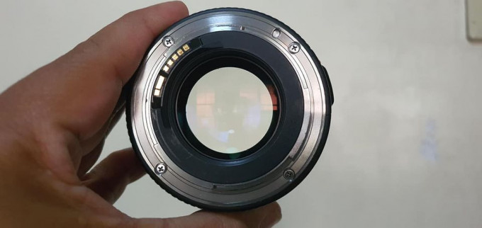 Canon EF 85mm f1.8 USM Prime Lens-
