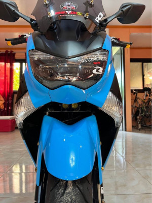 2019 Yamaha nmax v1