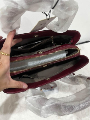 Furla Tessa Small Leather Tote E/W in Ciliegia